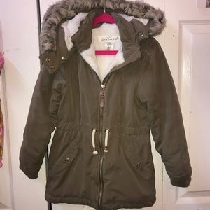 Girls size 5 coat